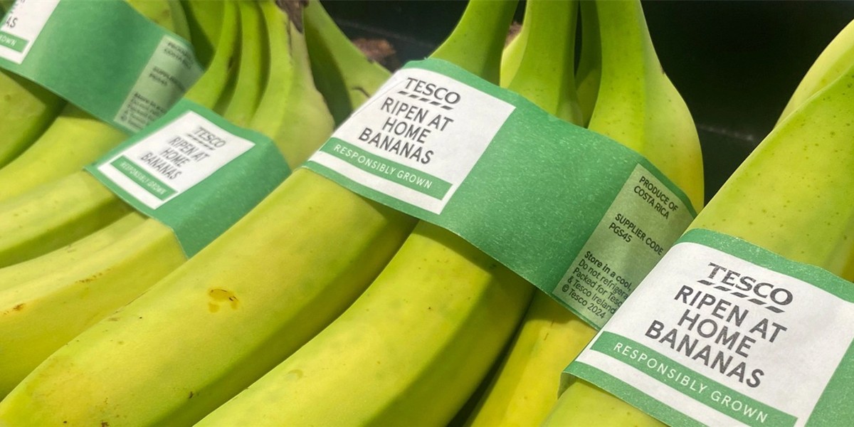Tesco UK lancia le banane “maturate a casa”